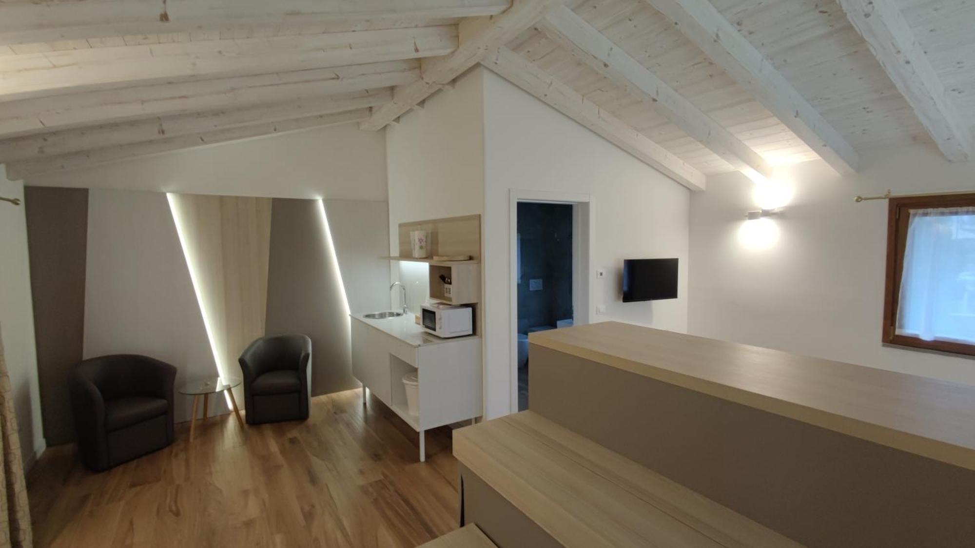 奇尼农庄住宿加早餐旅馆 Povoletto 外观 照片